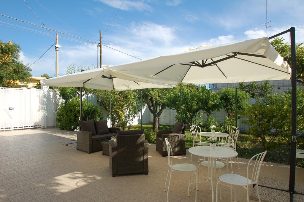 Giardino Dei Frutti Bed & Breakfast Bari Eksteriør bilde